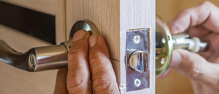 24 hour residential locksmith Eucalyptus Hills